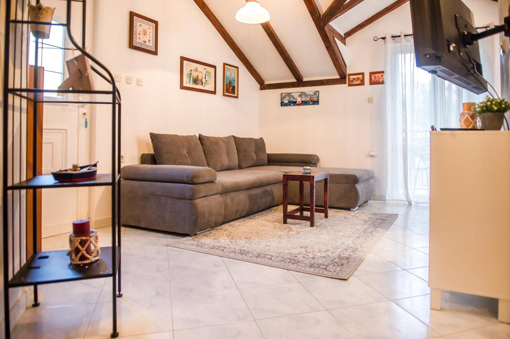 House Nika Maslinica